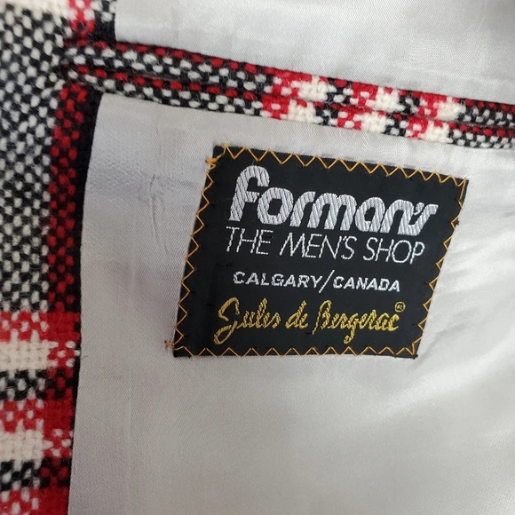 Vintage Men's Wool Blazer Red Black White Plaid 43 Regular Oversized - Picture 2 of 16